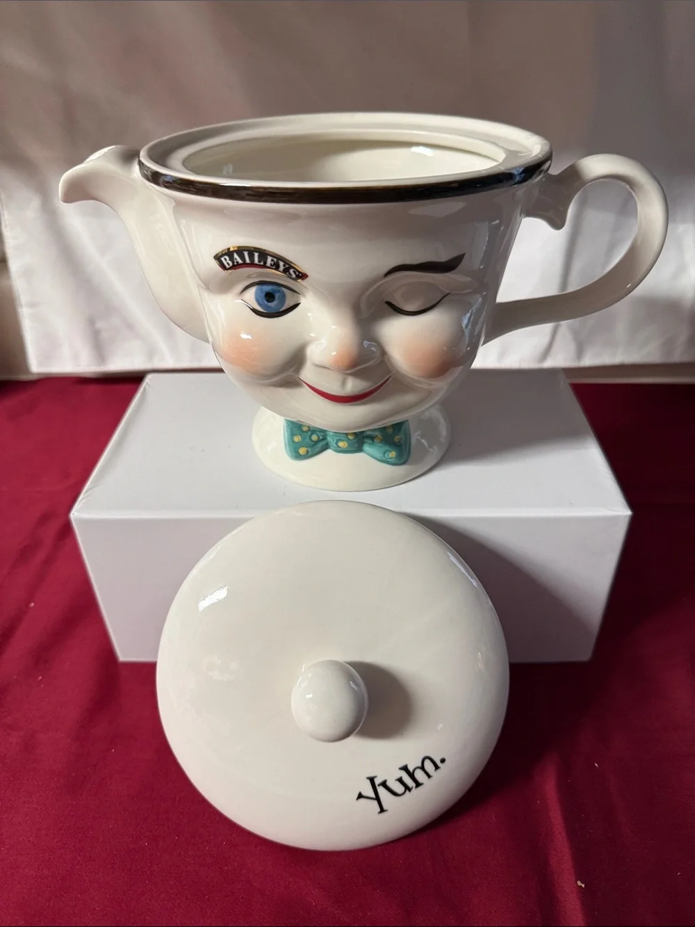 Vintage 2006 Baileys Irish Creme Yum Yum Teapot